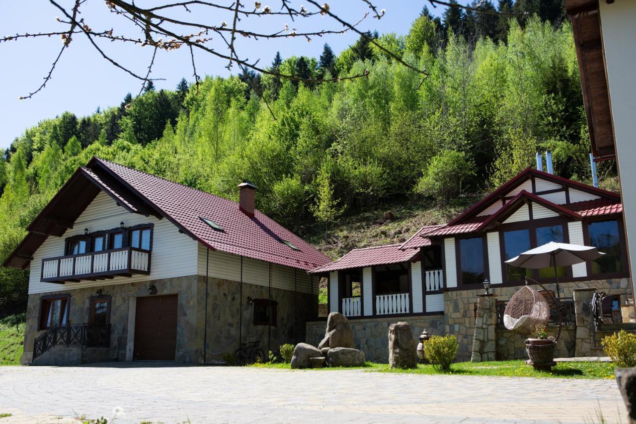 Kamyanka Villa Yaremche Exterior photo